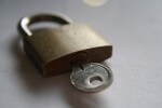 It is Now Legal to Unlock your Cellphone